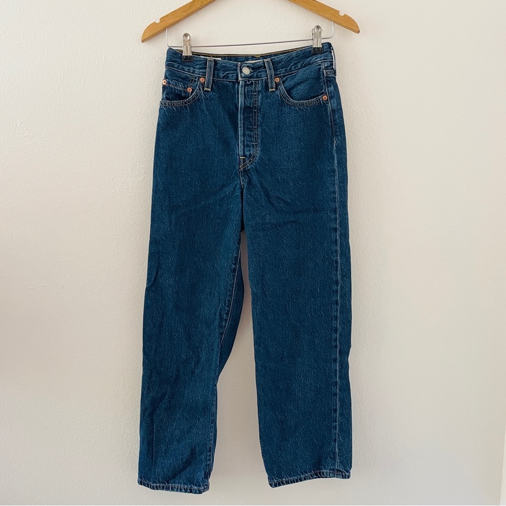 Levi’s Women’s Ribcage Straight Blue Denim Jeans